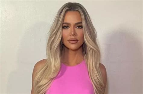 khloe kardashian opened