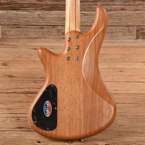 Schecter Diamond Series Stiletto Custom 4 Natural – Chicago Music Exchange