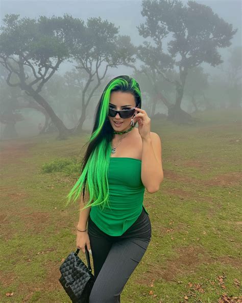 Dilaraa - I like this place🌲💚 #fanal #fanalforest #madeira | Facebook