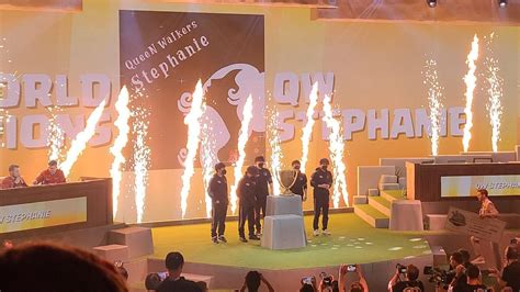 QW Stephanie won the Clash of Clans World Championship 2022
