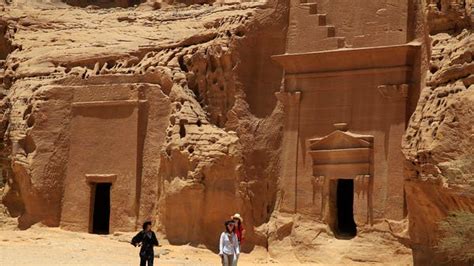 Saudi Arabia documents 14 archaeological sites of historical heritage