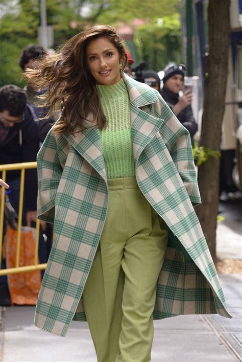 MINKA KELLY Arrives at The View in New York 05/03/2023 – HawtCelebs