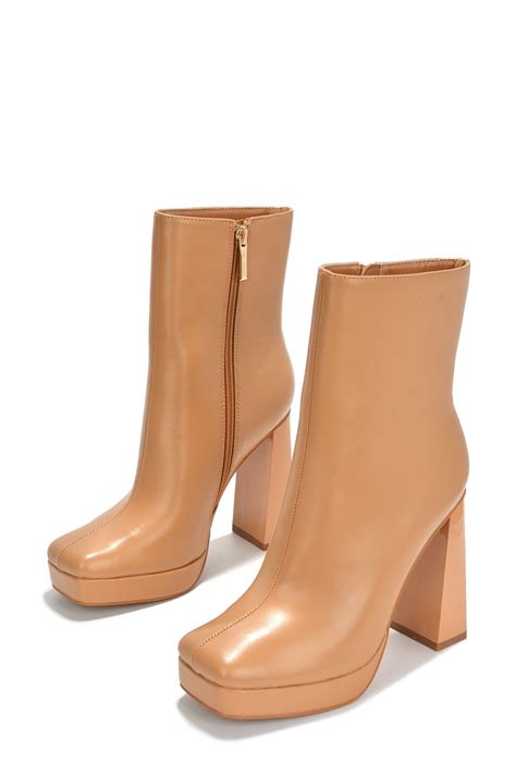 CAPE ROBBIN TRUDY - TRUDY-NUDE-X-NUDE - Shiekh