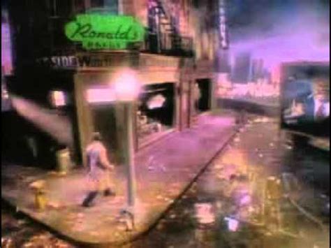 Госпожа унижает раба в ночном клубе (ссылка в ОПИСАНИИ) - YouTube