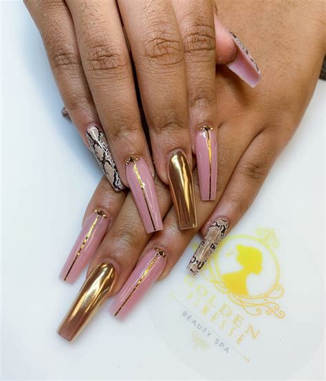 gold nail ideas 2