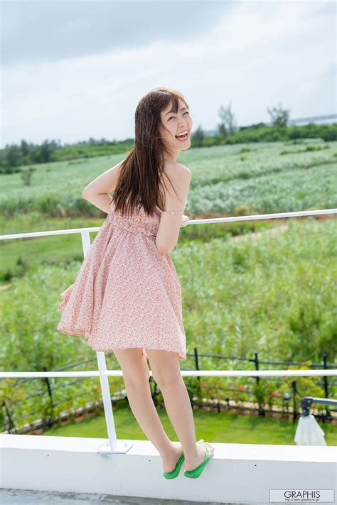 [Graphis] Special – Hikari Aozora 青空ひかり Blue Sky – 绝对领域