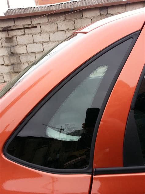 Уплотнители задних боковых стёкол на Гранту — Lada Гранта (1G), 1,6 л ...