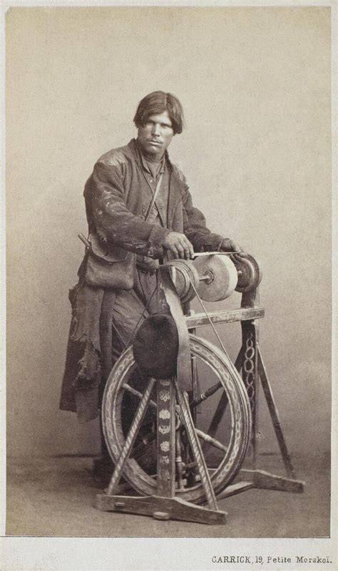 Русские типы 1860-1870-х годов: humus