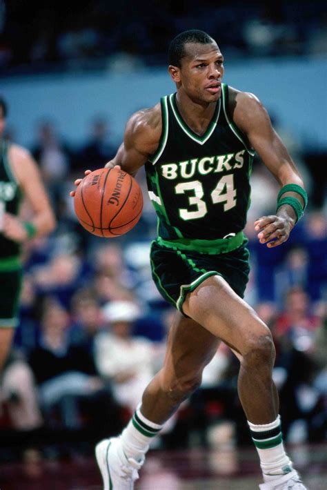 Players whose RIGHT uniform is actually the WRONG uniform - Page 3