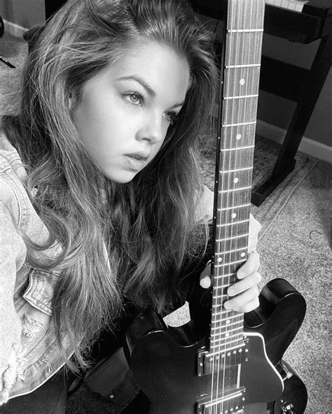 Callista Clark 05/01/2021 • CelebMafia