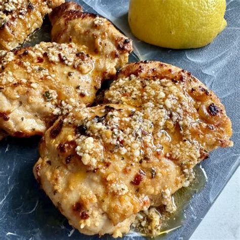 Easy Lemon Garlic Parmesan Chicken Recipe - Hungry Happens