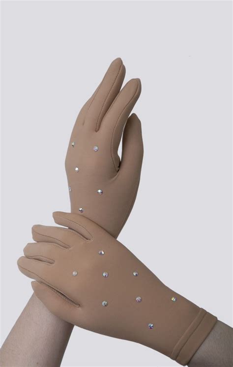ТЕРМОПЕРЧАТКИ ДЛЯ ФИГУРИСТОВ В НАЛИЧИИ | Gloves, Leather glove, Fashion