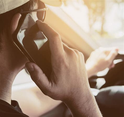 Top 10 bad driving habits to avoid - WeTrust.co.uk