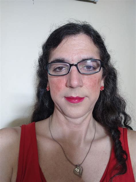 Brunette tranny onlyfans : r/TransOnlyFans2023