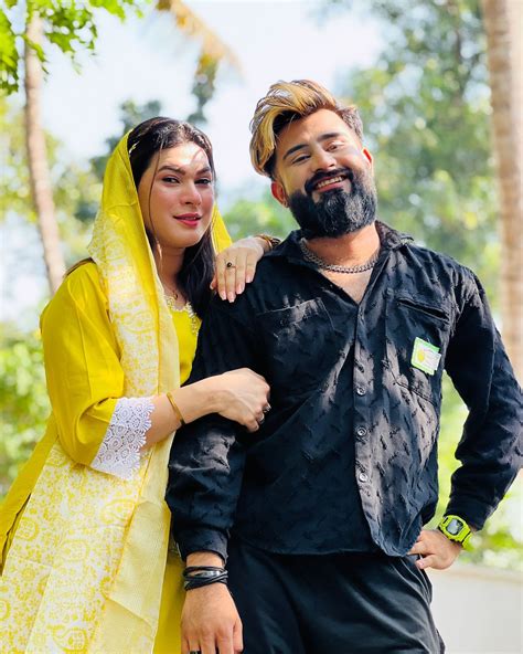 Jasi_Ashi_ Official | Mine ️ #jasiljazzi #dubaimallu #instagram #foryou