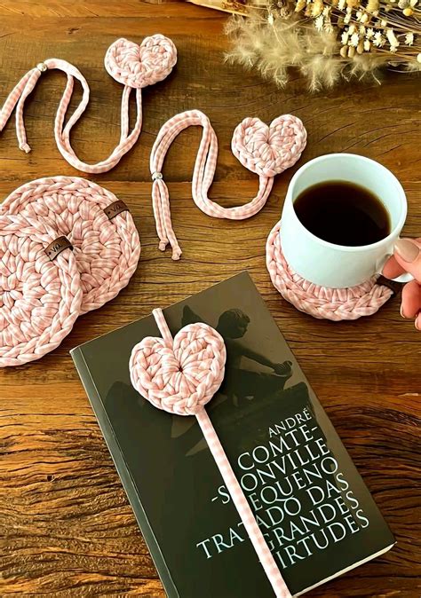 Lembrancinhas De Crochê Para O Dia Das Mães - Crochê lembrancinhas | Presente de croche dia das maes, Dia das mães ...