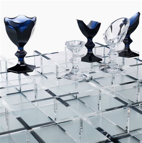 Уникальные хрустальные шахматы от Nendo для Baccarat