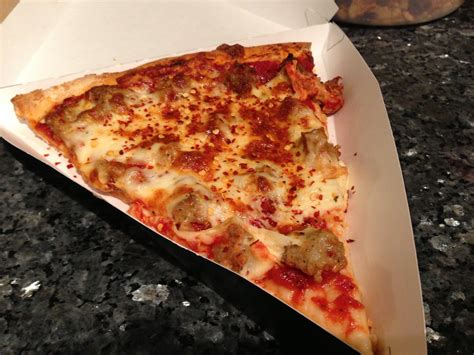 Eating for Sanity: Rosati's Pizza