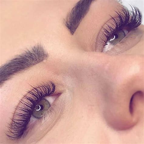 Eyelash Extensions - GlamMaster