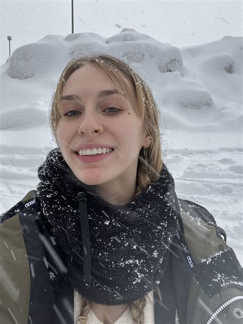 TW Pornstars - Angel Youngs😇. Twitter. Texan in the snow ️ 😍. 7:47 PM