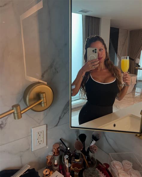 Jayme-Rae Weare (@jaymeraeweare) • Instagram photos and videos