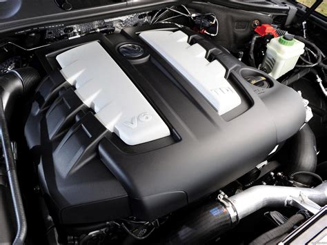 Fotos de Volkswagen Touareg V6 TDI UK 2010
