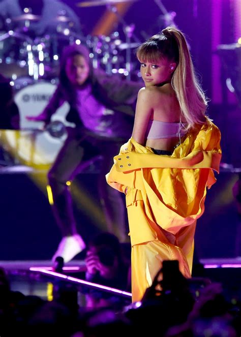 Ariana Grande Iheartradio Festival