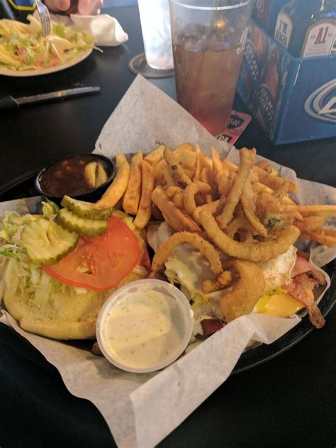 Menu at Uncle Buck's Bar & Grill, Ottumwa