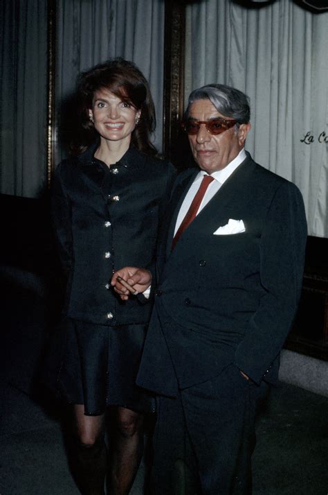 At La Cote Basque Restaurant in New York City. | Jackie kennedy, Jackie