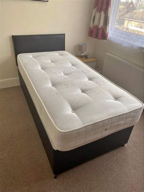 big   single divan bed  connie goodin blog