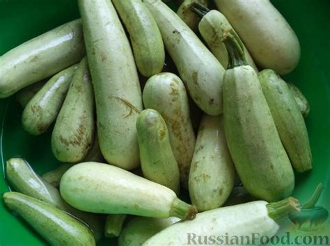 Рецепт: Маринованные кабачки (простой способ) на RussianFood.com