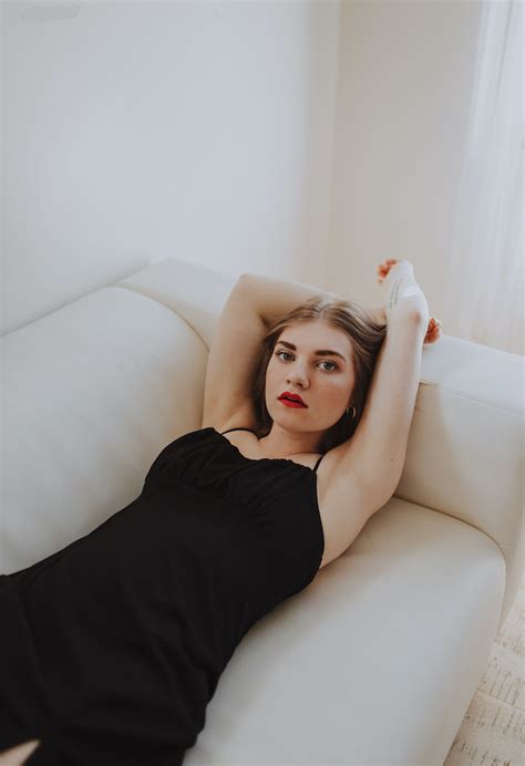 Singer Sophie Blair Makes Her Debut With Single "Don't Be Like That!"