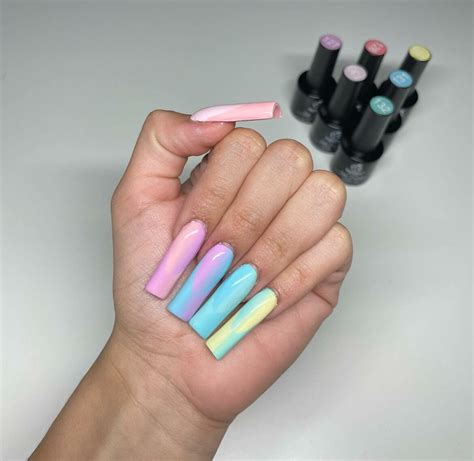 stunning cotton candy nails designs