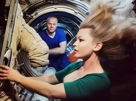 «Вызов» – фильм, снятый в космосе, сюжет, концовка, смысл русского кино ...