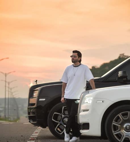 naseer khan    businessman   investor