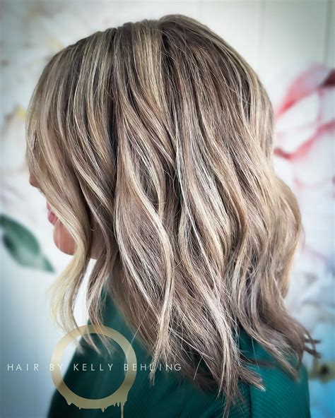 Low light colors for blondes add depth and dimension to hair 8