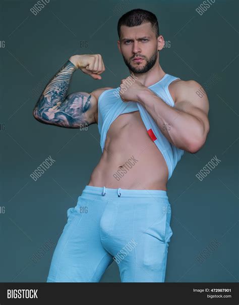 Sexy Naked Muscular Image & Photo (Free Trial) | Bigstock
