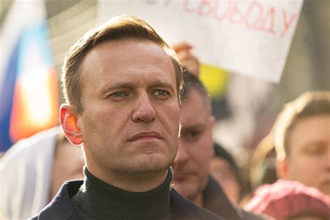 Алексей Навальный умер в колонии