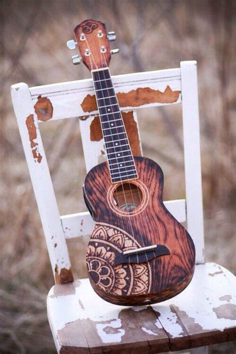 Ukulele | Искусство укулеле, Гитарное искусство, Укулеле