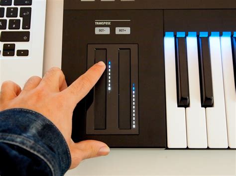 Exclusive Hands-on with Komplete Kontrol S25 Keyboard [Pictures, In-Depth] - CDM Create Digital ...