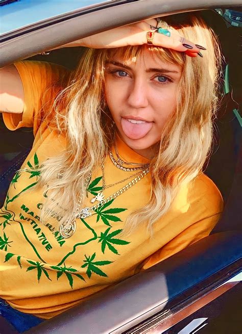 miley cyrus face 10
