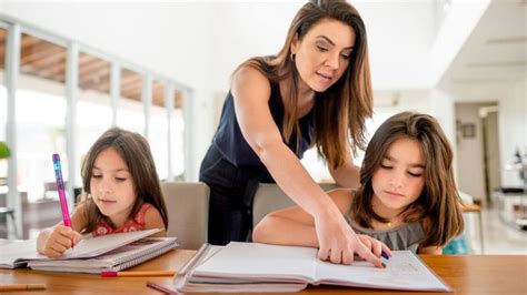 Criança De 4 Anos Estuda Em Qual Serie - Estudar em casa: veja como estimular a criança com 4 dicas