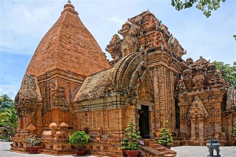 Nền đền Tháp Bà Ponagar ở Tháp Bà Nha Trang Po Nagar Hình Chụp Và Hình ...