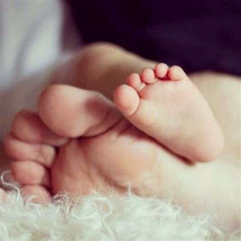 como cortar las unas al bebe bebes  embarazos