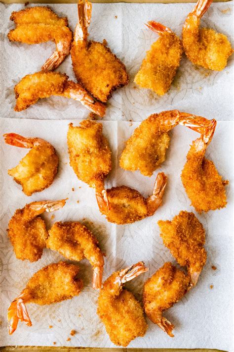 Fried Butterfly Shrimp Recipe (Easy and Crunchy) - Cucina by Elena