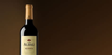 Viña Albali Wine - fernando collantes - branding designer, web, video ...