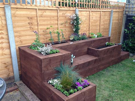 Wooden Raised Flower Bed Designs at Cristy Kim blog