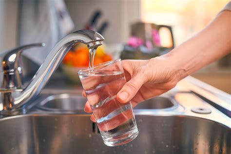 Качество питьевой воды: гигиенические требования, нормативы и ...