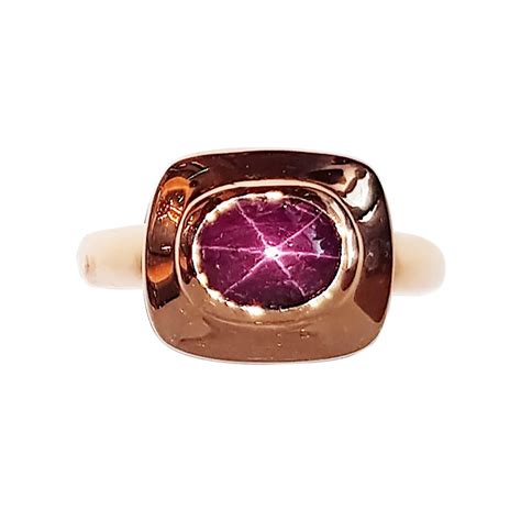 Star Ruby Ring Set in 18 Karat Rose Gold Settings For Sale at 1stDibs