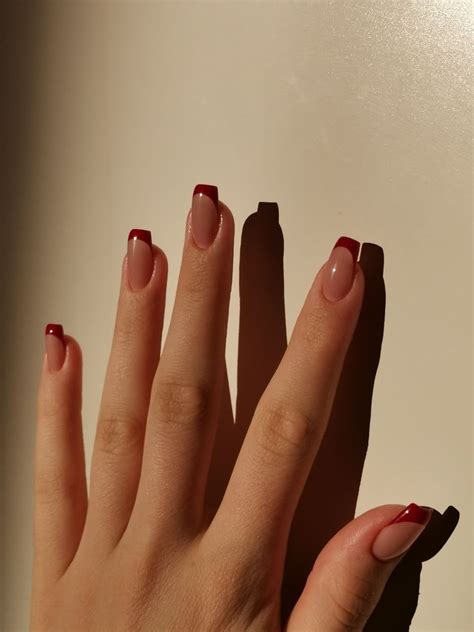 Маникюр | Gel nails, Red acrylic nails, Acrylic nails coffin short